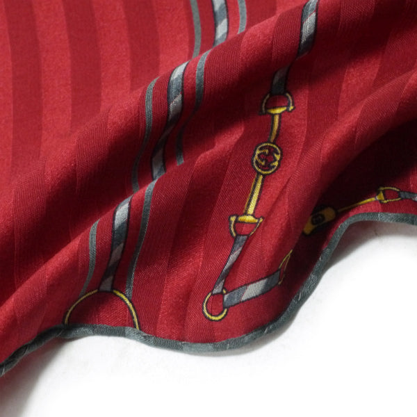 OLD Gucci　アクセコ!!ビット柄シルクロングスカーフ（赤系）