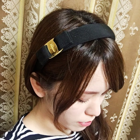 Ferragamo Vara リボンカチューシャ（黒）