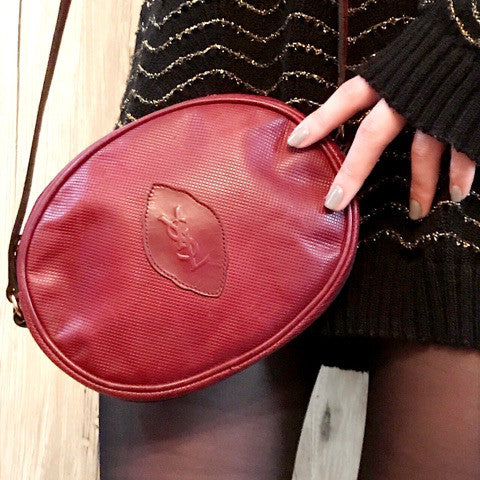 YVES SAINT LAURENT  ロゴポシェット (ボルドー)
