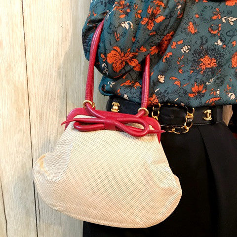 OLD CHANEL リボンモチーフがま口ハンドバッグ