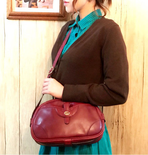 OLD Gucci　総革UFOショルダーバッグ（ボルドー )