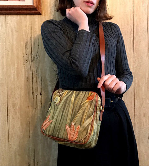 Salvatore Ferragamo 動植物柄スクエアショルダー