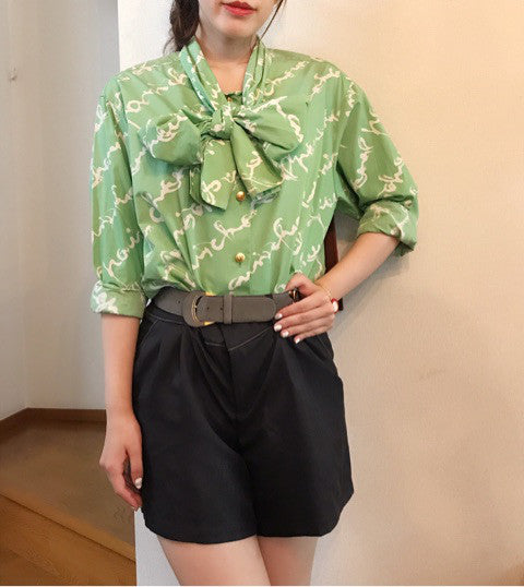 OLD CHANEL ロゴ柄ボウタイブラウス（緑）