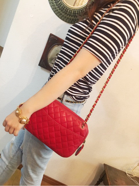 OLD CHANEL　マトラッセ　Ｗチェーンショルダー（赤）