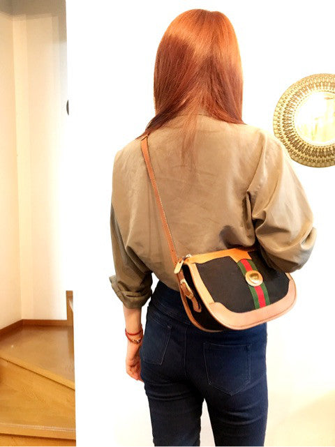 OLD Gucci　70s!半円ショルダー（黒・キャメル）