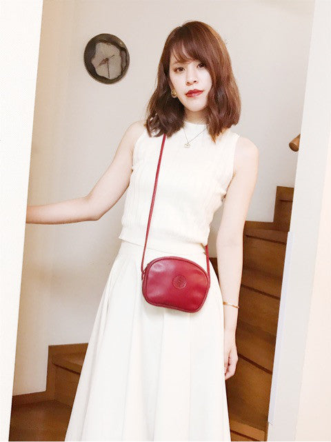 Longchamp　総革ミニポシェット(赤)