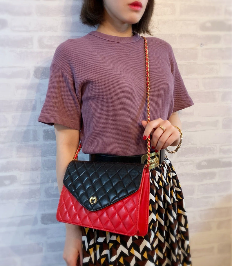 mila schon　キルティング バイカラーチェーンバッグ（赤/黒）