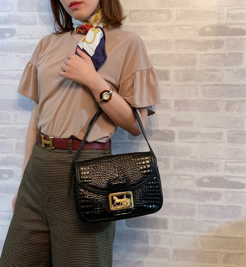 OLD CELINE　馬車金具クロコダイル型押しショルダー（黒）