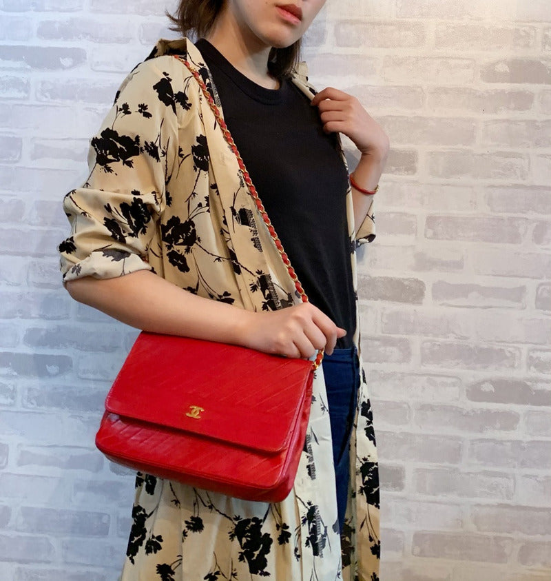 OLD CHANEL マドモアゼルステッチ チェーンバッグ（赤）