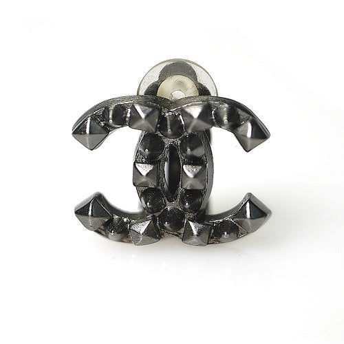 OLD CHANEL イヤリング　片方（ダークシルバー）