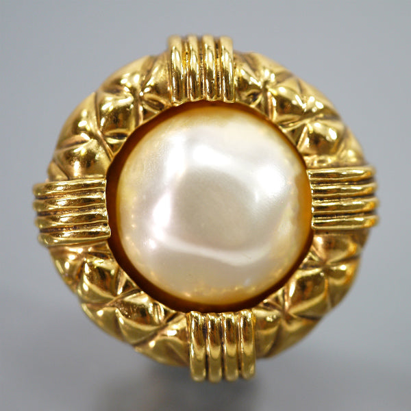 OLD CHANEL パール×マトラッセ イヤリング（ゴールド）