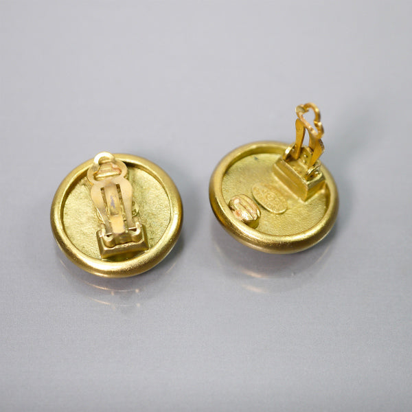 OLD CHANEL ボタンデザイン ゴールドイヤリング(箱付き)