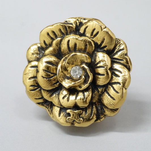 OLD CHANEL カメリアイヤリング（ゴールド）