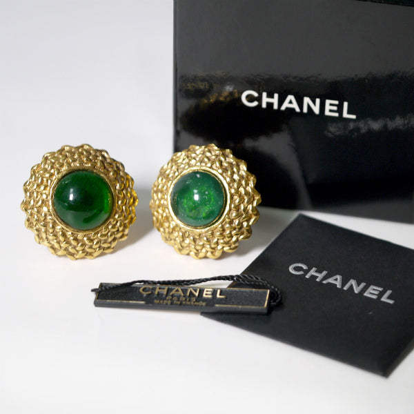 OLD CHANEL　グリポア グリーンイヤリング（箱付き）
