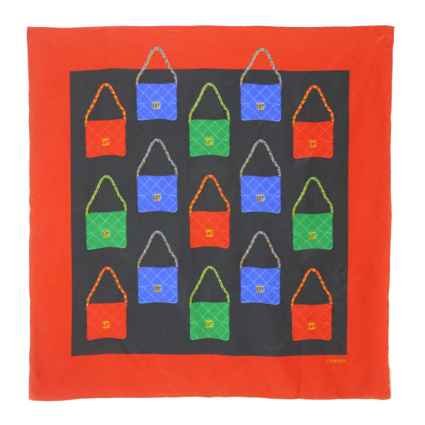 CHANEL　マトラッセバッグ柄 大判スカーフ（黒×赤）