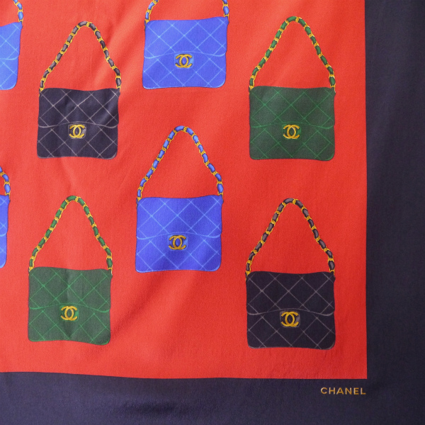 CHANEL マトラッセバッグ柄 大判スカーフ（赤×紺） | Vintage Shop Rococo