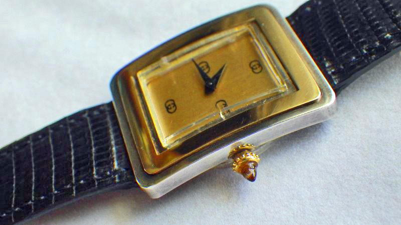 OLD Gucci 手巻きスクエア腕時計 | Vintage Shop RococoVintage Shop