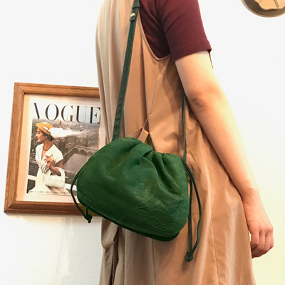 LOEWE アナグラムロゴ巾着デザインショルダー（緑・スエード） | Vintage Shop RococoVintage Shop Rococo