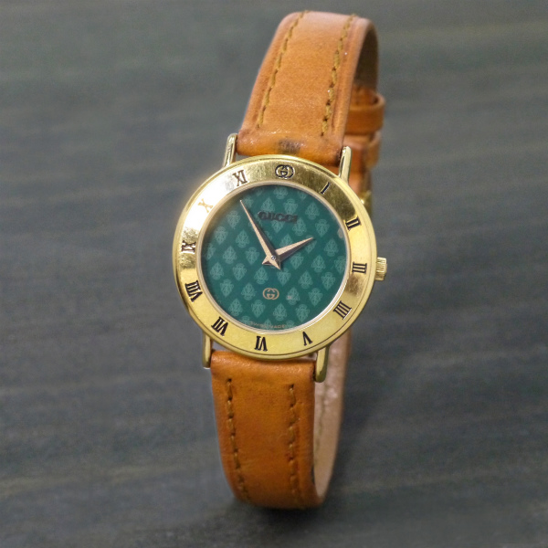 OLD Gucci レア!!総クレスト柄 腕時計（キャメル） | Vintage