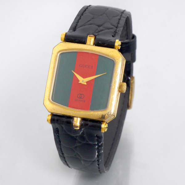 OLD Gucci スクエアシェリー腕時計（黒/クロコ） | Vintage Shop 