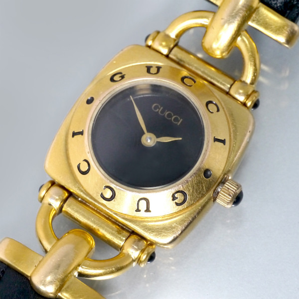OLD Gucciホースビット腕時計（ゴールド・黒） | Vintage Shop 