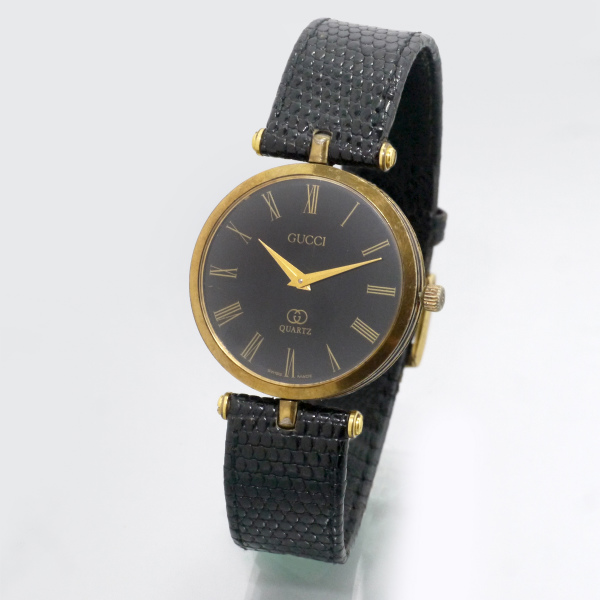 OLD Gucci 黒文字盤サイドラインビッグ腕時計（黒/リザード